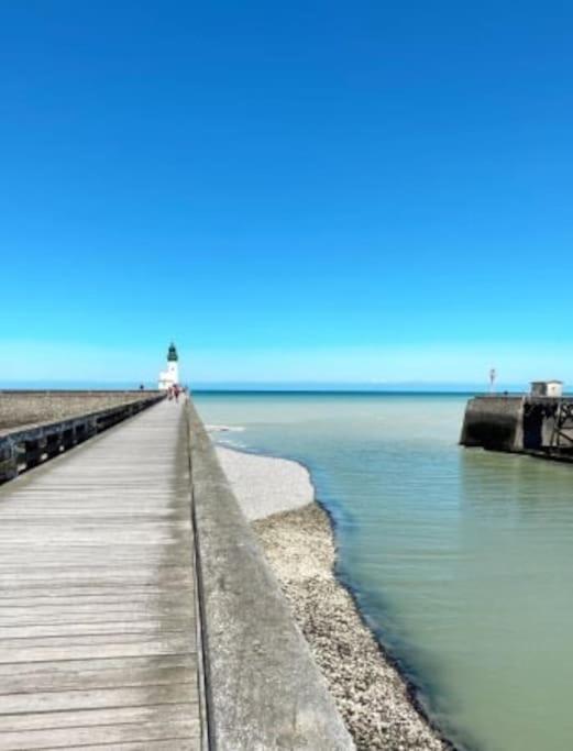 Logement A Deux Pas De La Plage Et Des Commerces Le Tréport Exterior foto